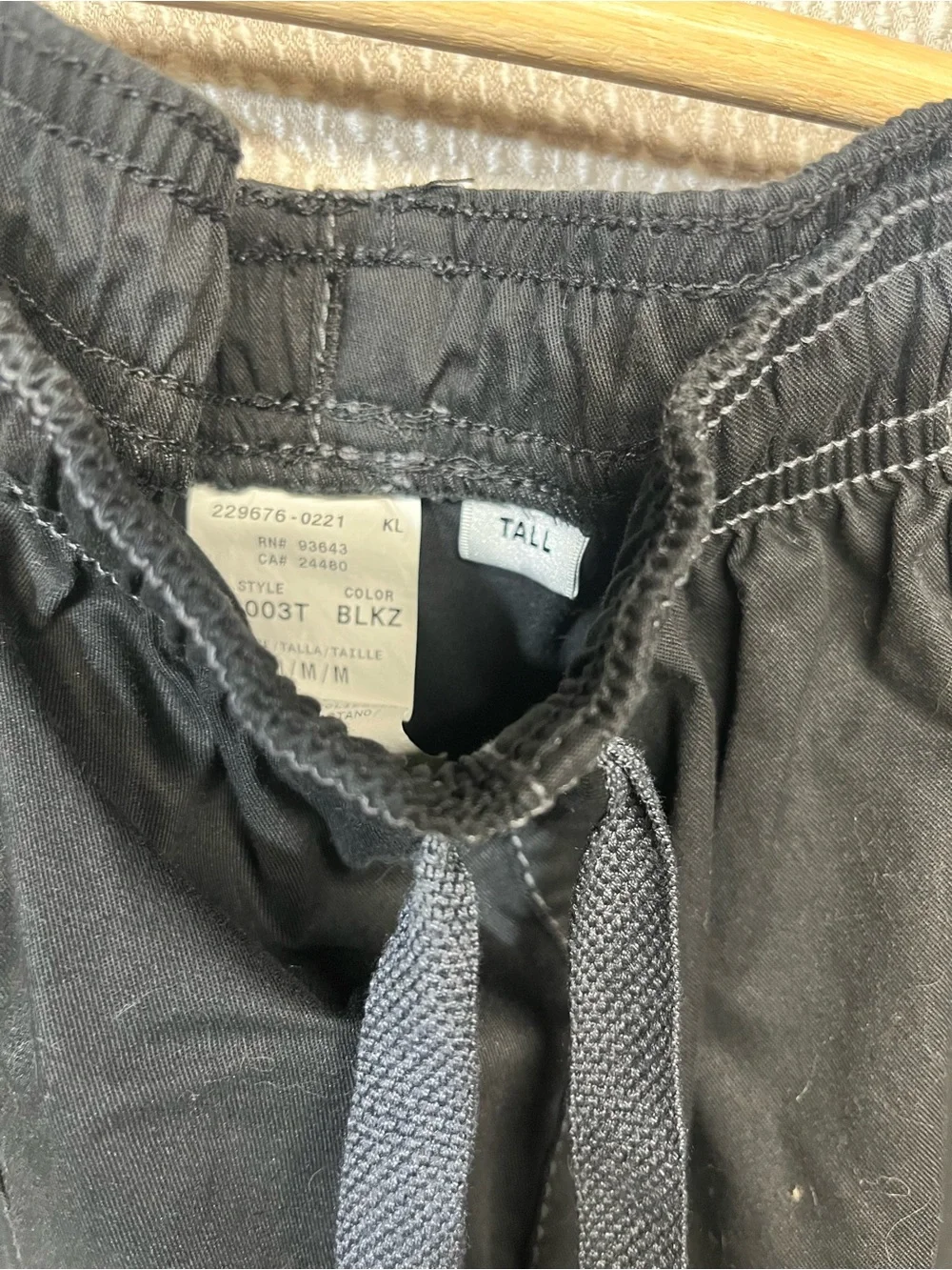 M Tall Men’s Dickies Black Cargo Pocket Drawstring Nurse/Medical Scrub Pants